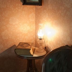 Meet your Posher, Edward